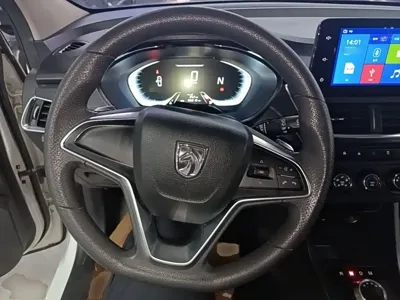 Baojun 360 2018, 86800 км, за 23700 CNY - фото 11
