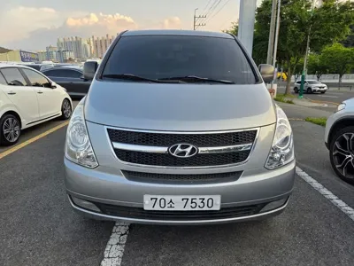 Hyundai Starex · 2015 год