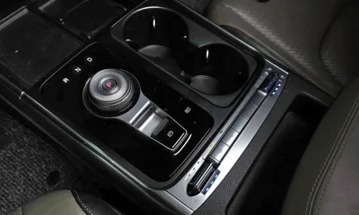 Kia Canival 2025, 10059 км, за 49800000 KRW - фото 9