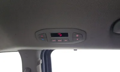 Kia Canival 2019, 128969 км, за 15900000 KRW - фото 18