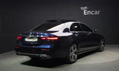 Mercedes-Benz E-Class 2022, 81417 км, за 33500000 KRW