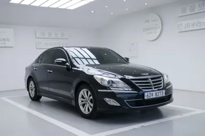 Hyundai Genesis 2012, 330249 км, за 2500000 KRW