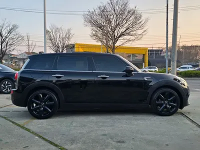 MINI Clubman 2018, 120000 км, за 9900000 KRW