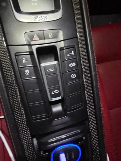 Porsche 718 2018, 86911 км, за 60500000 KRW - фото 9