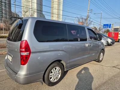Hyundai Starex 2018, 101799 км, за 11900000 KRW
