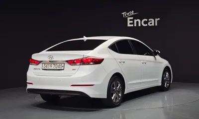 Hyundai Avante 2017, 16171 км, за 9900000 KRW