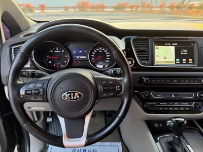 Kia Canival 2016, 244579 км, за 7800000 KRW - фото 7