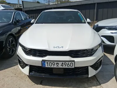 Kia K5 · 2026 год