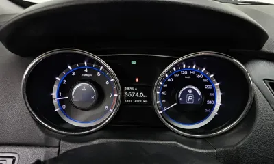 Hyundai Sonata 2013, 142701 км, за 3300000 KRW - фото 8