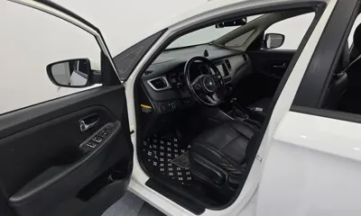 Kia Carens 2015, 174054 км, за 7390000 KRW - фото 10