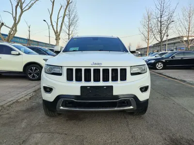 Jeep Grand Cherokee (Import) 2016, 114000 км, за 88000 CNY