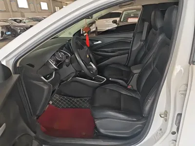 Chevrolet Cavalier 2022, 15000 км, за 34300 CNY - фото 11