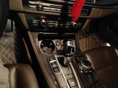 BMW 5 Series 2017, 71700 км, за 103548.41 CNY - фото 15