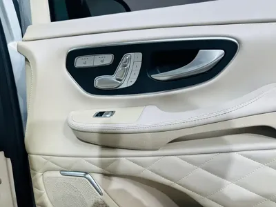Mercedes-Benz V-Class 2016, 130000 км, за 98600 CNY - фото 19