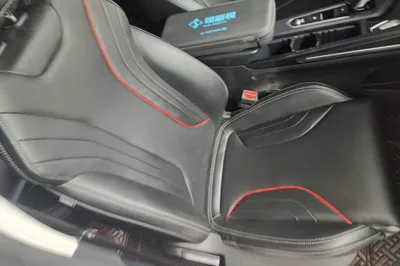 Geely Auto Binray 2022, 40800 км, за 58004.75 CNY - фото 19