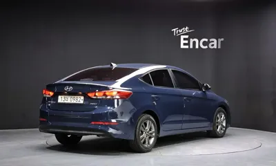 Hyundai Avante 2016, 206936 км, за 5300000 KRW