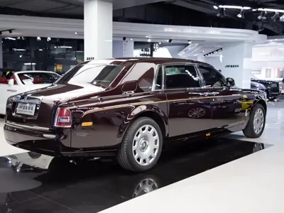 Rolls-Royce Phantom 2014, 49000 км, за 2980000 CNY - фото 14