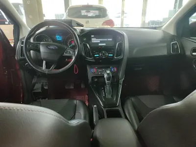 Ford Focus 2017, 73500 км, за 36926.57 CNY - фото 9