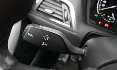 BMW 1-Series 2018, 104802 км, за 16900000 KRW - фото 31