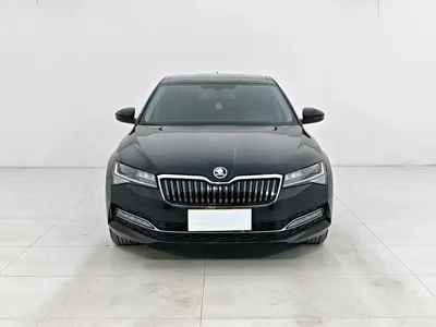 Skoda Superb 2024, 19000 км, за 96800 CNY
