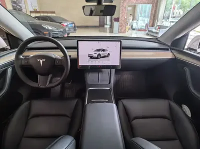Tesla Model Y 2023, 20000 км, за 166000 CNY