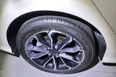 Geely Auto Binray 2021, 38800 км, за 62276.2 CNY - фото 10