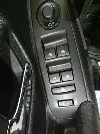 ChevroletGMDaewoo Trax 2016, 324500 км, за 2200000 KRW - фото 9