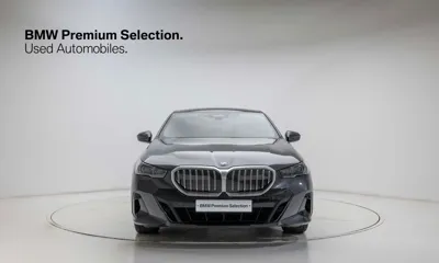 BMW 5-Series 2025, 10296 км, за 59000000 KRW