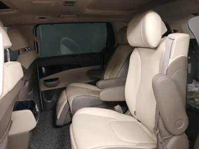 Kia Canival 2021, 177070 км, за 23300000 KRW - фото 8