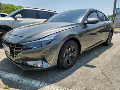 Hyundai Avante · 2023 год