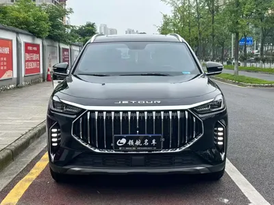 Jetour X70 Plus · 2024 год
