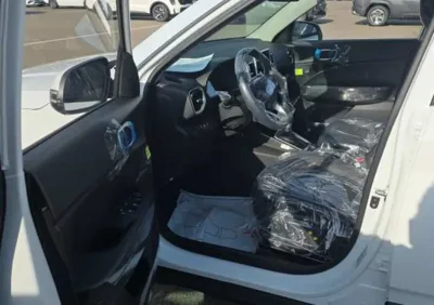 Hyundai Venue 2026, 1 км, за 6240000 KRW