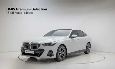 BMW 5-Series · 2025 год
