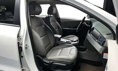 Kia Niro 2019, 136110 км, за 99990000 KRW - фото 11
