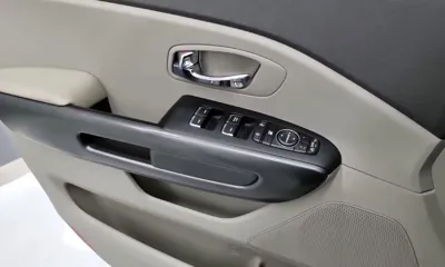 Kia Canival 2018, 117000 км, за 10000000 KRW - фото 15