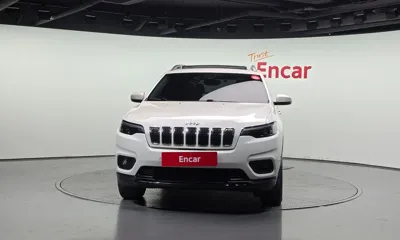 Jeep Cherokee 2019, 154076 км, за 9500000 KRW