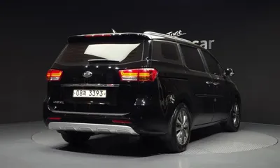 Kia Canival 2018, 136098 км, за 9900000 KRW