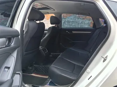 Honda Accord 2019, 64000 км, за 79800 CNY - фото 10