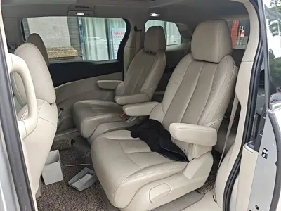Buick GL8 2015, 67800 км, за 70100 CNY - фото 17