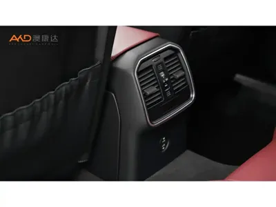Porsche Macan 2021, 66000 км, за 220000 CNY - фото 9