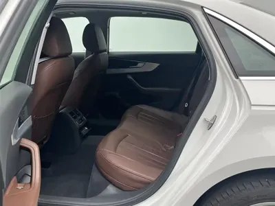 Audi A4L 2019, 84000 км, за 99800 CNY - фото 11