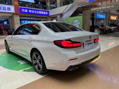 BMW 5 Series 2021, 96000 км, за 189500 CNY - фото 6