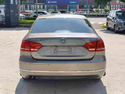 Volkswagen Passat 2012, 192000 км, за 15800 CNY - фото 5