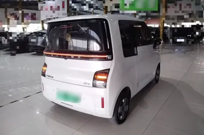 Wuling Air ev 2023, 17100 км, за 56606.69 CNY - фото 6