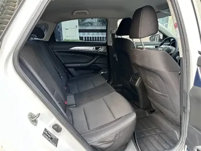 Changan Eado New Energy 2019, 120000 км, за 35800 CNY - фото 14