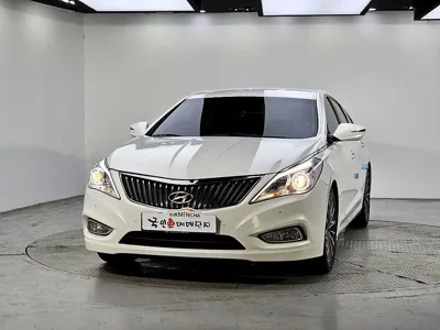 Hyundai Grandeur · 2012 год
