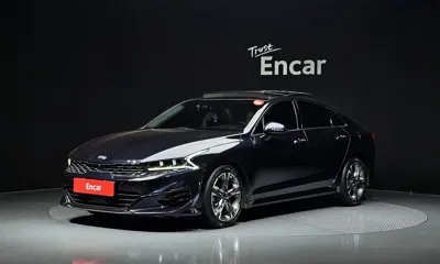 Kia K5 · 2020 год