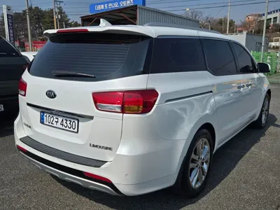 Kia Canival 2018, 80773 км, за 13000000 KRW - фото 6