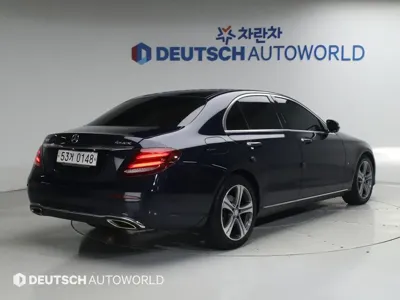Mercedes-Benz E-Class 2017, 163500 км, за 17400000 KRW