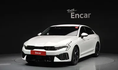 Kia K5 · 2025 год